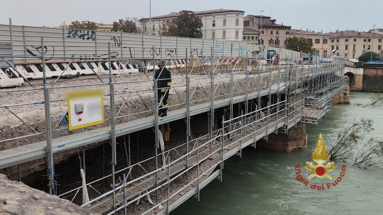 Fuga de dois metros do andaime da Ponte Nuovo, ferido em código vermelho